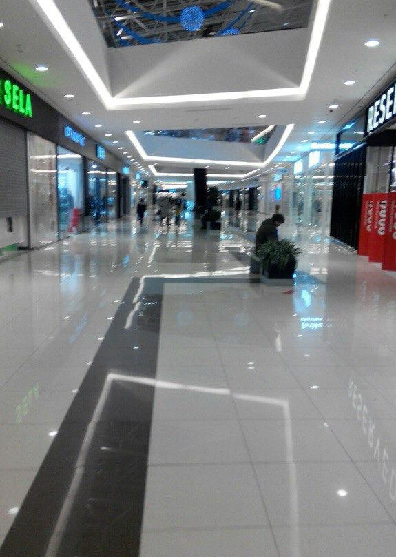 Mall Crystal-秋明必去景点