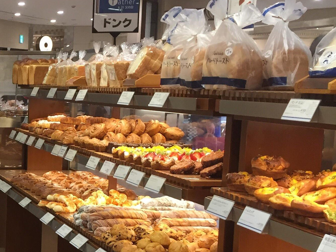 阪急ベーカリーショップ 博多阪急店主图