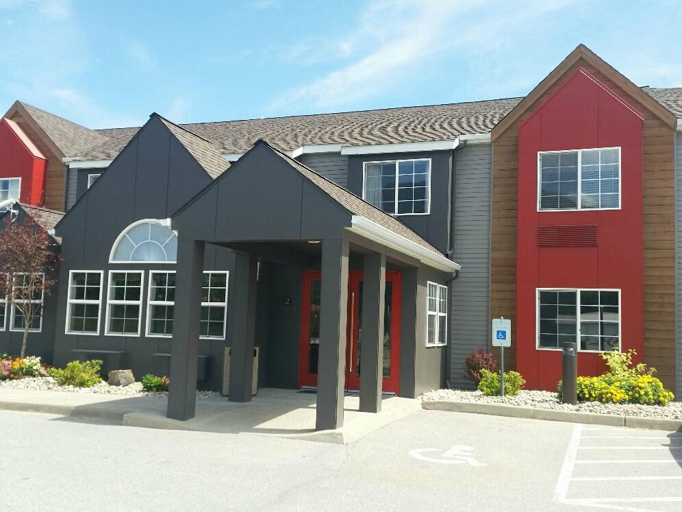 桑德波因特红宝石酒店