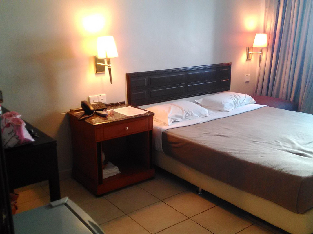 加叻酒店住宿-One World Lodging