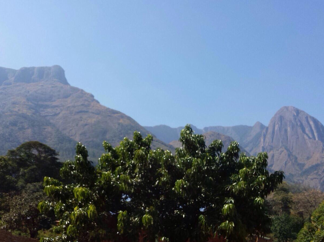 Madalo Guest House