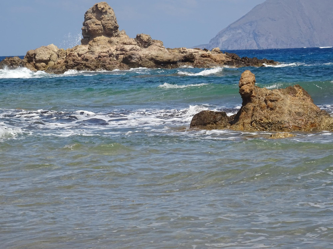 Ammoudaraki Beach-米洛斯岛必去景点