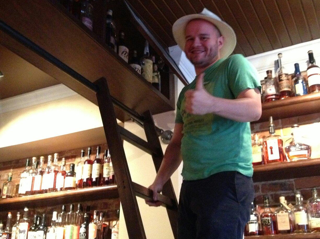 Old Kentucky Bourbon Bar-卡温顿必去景点