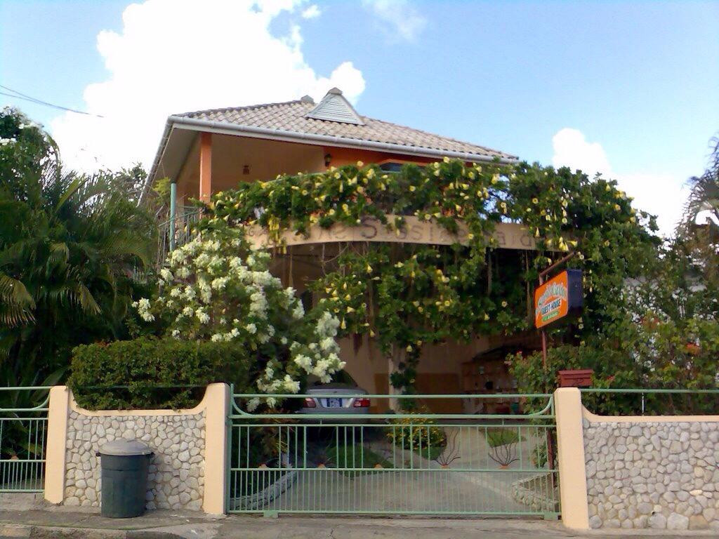 The Seaside Garden Guesthouse主图
