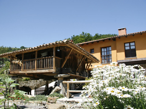 Casa Les Pedroses