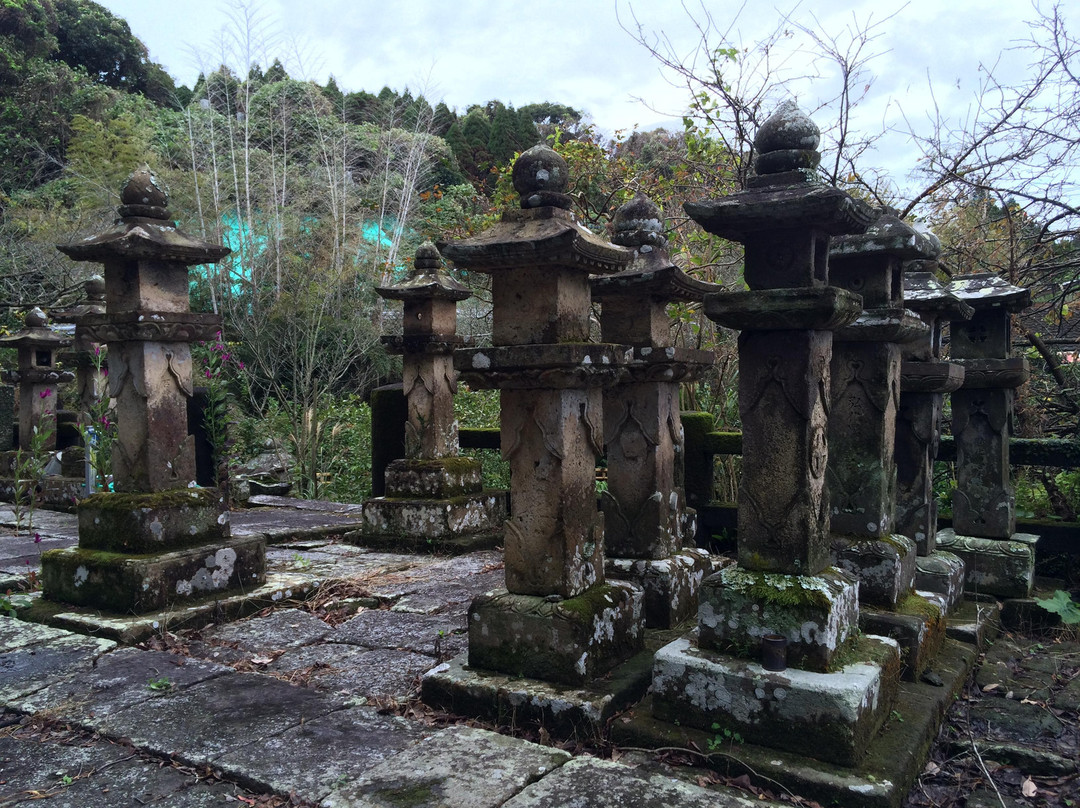 Imaizumi Shimazu Family Cemetery-指宿市必去景点