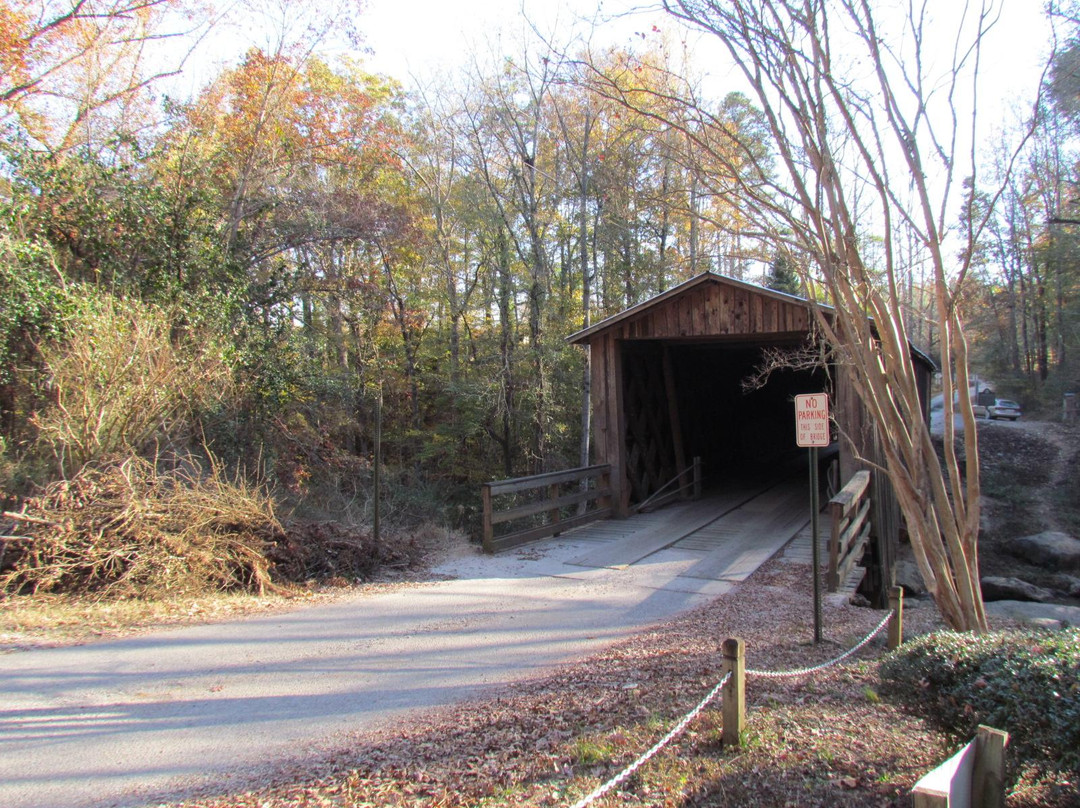 Elder Mill Covered Bridge景点图片