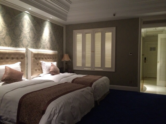 凤冠假日酒店主图