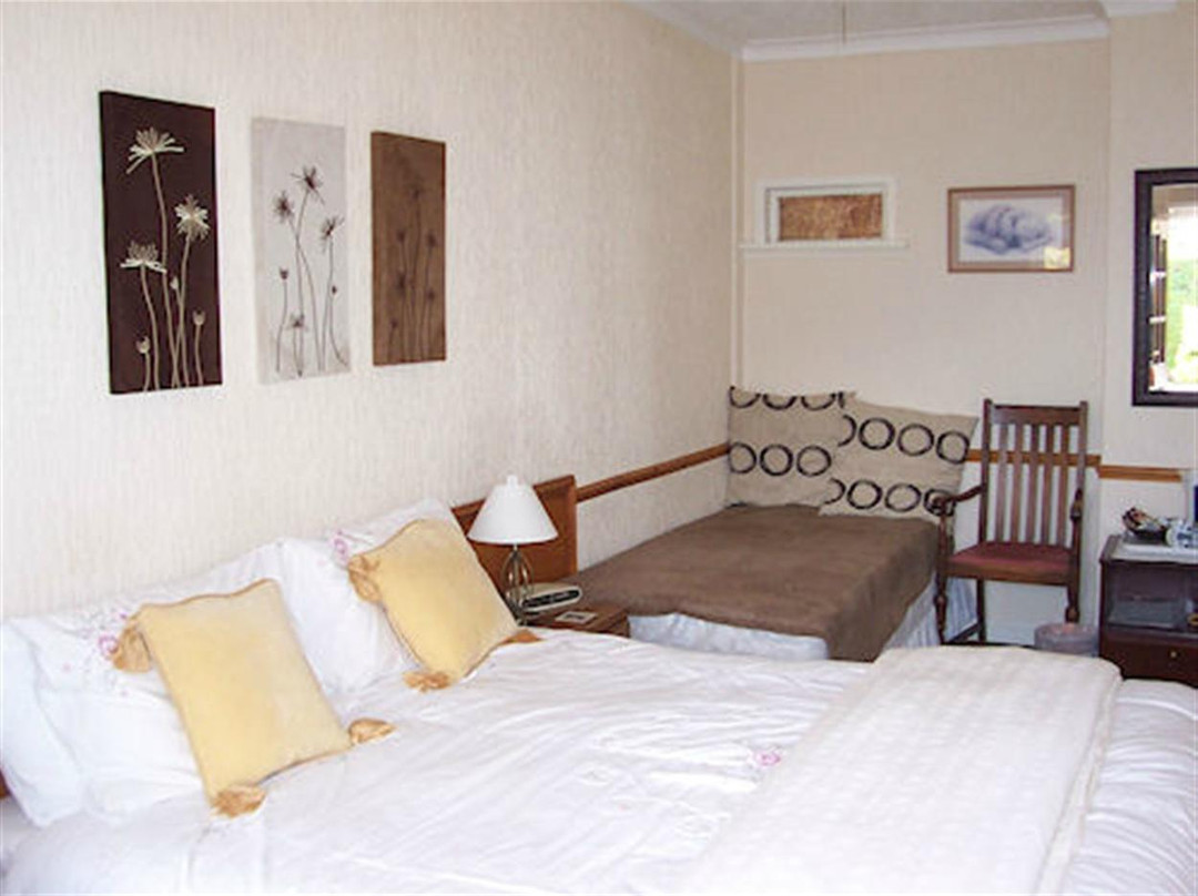 Oakland House Bed & Breakfast主图