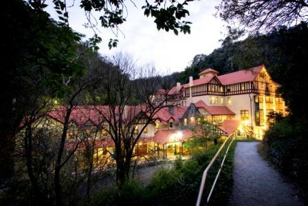 Oberon酒店住宿-Jenolan Caves House