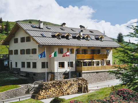 Rifugio Capanna Passo Valles主图