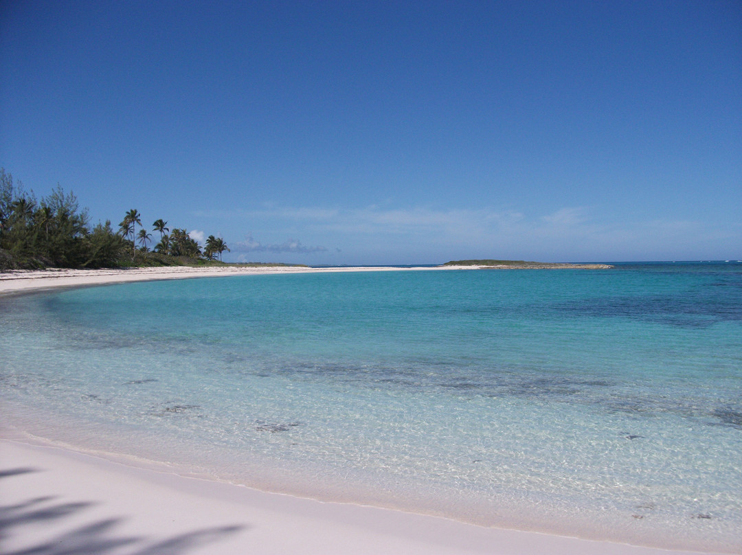 Twin Cove Beach-Governor's Harbour必去景点