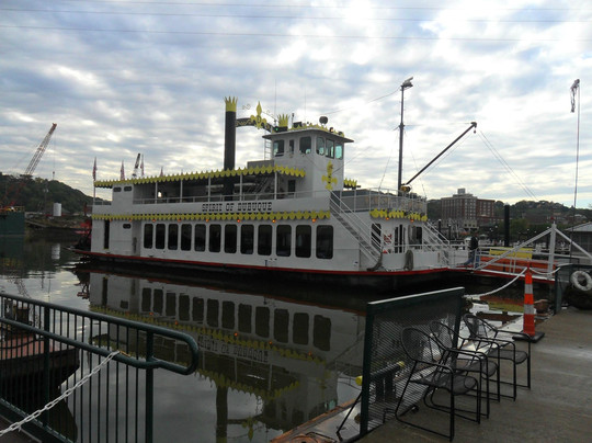 Dubuque River Rides-迪比克必去景点