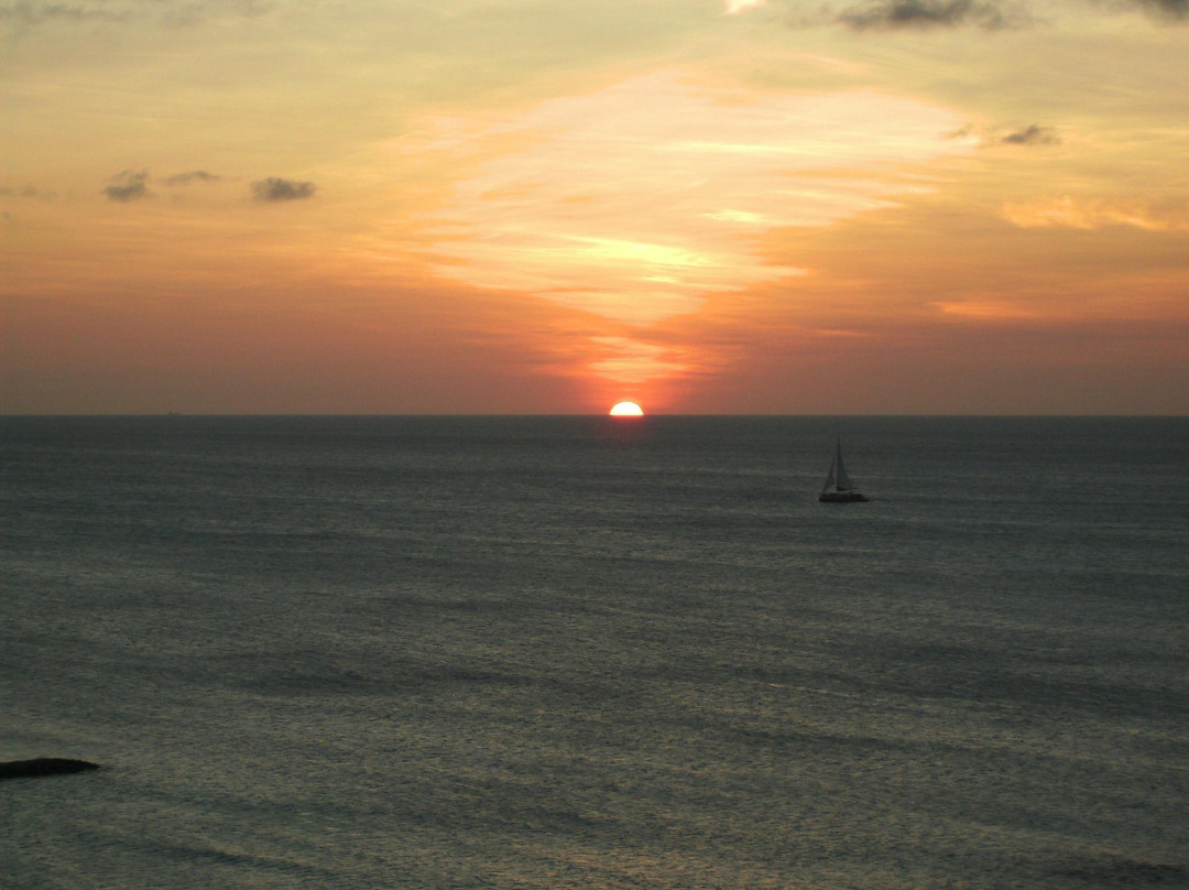婴儿海滩-San Nicolas必去景点