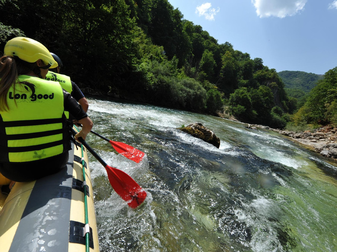 Rafting centar Dzajica buk景点图片