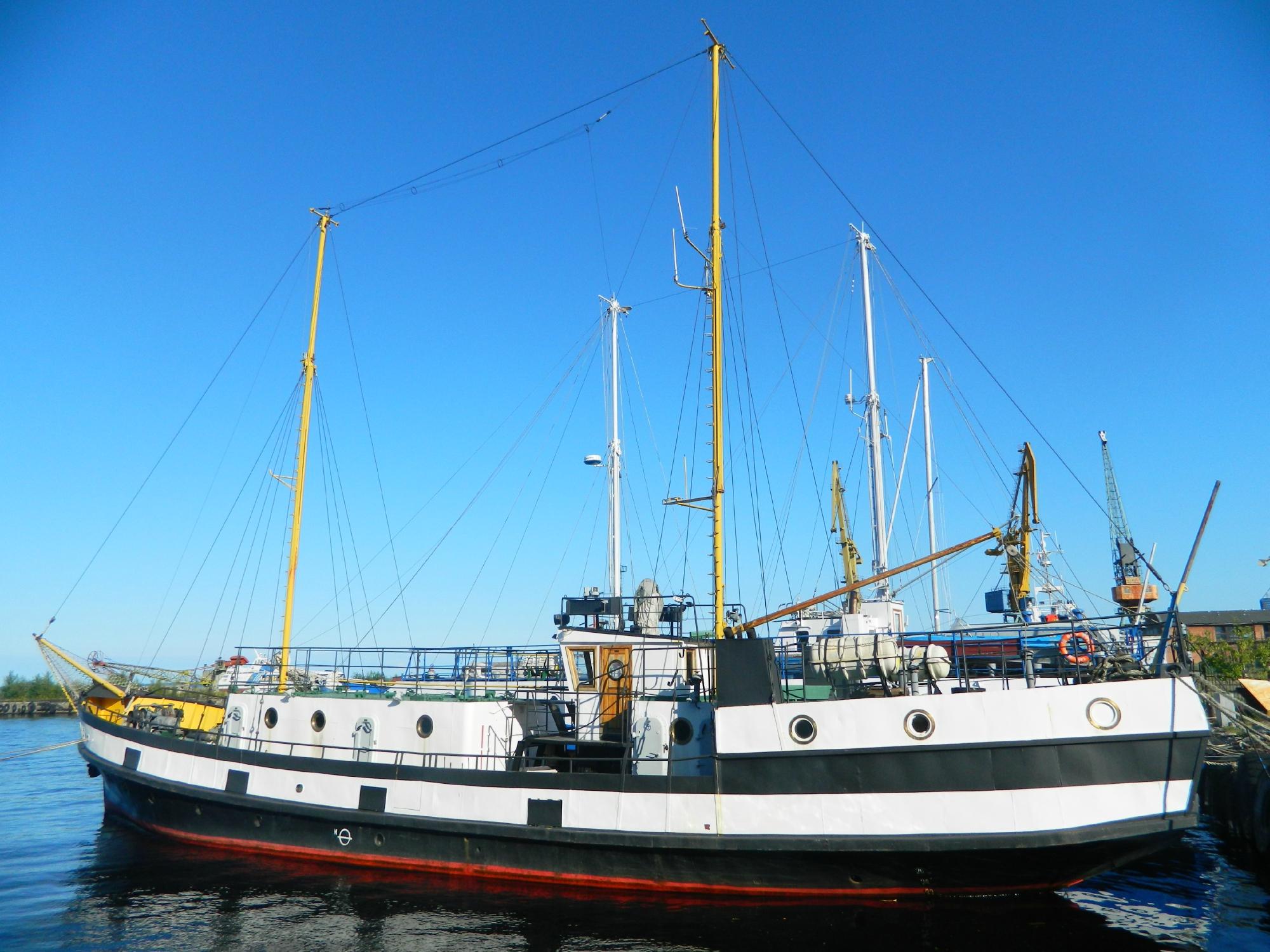 Onego Botel-客卧