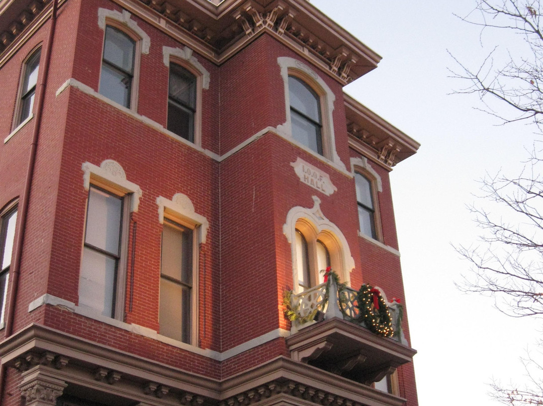 St. Charles Historic District-圣查尔斯必去景点