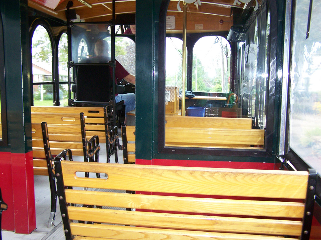 The Ogunquit Trolley-奥甘奎特必去景点