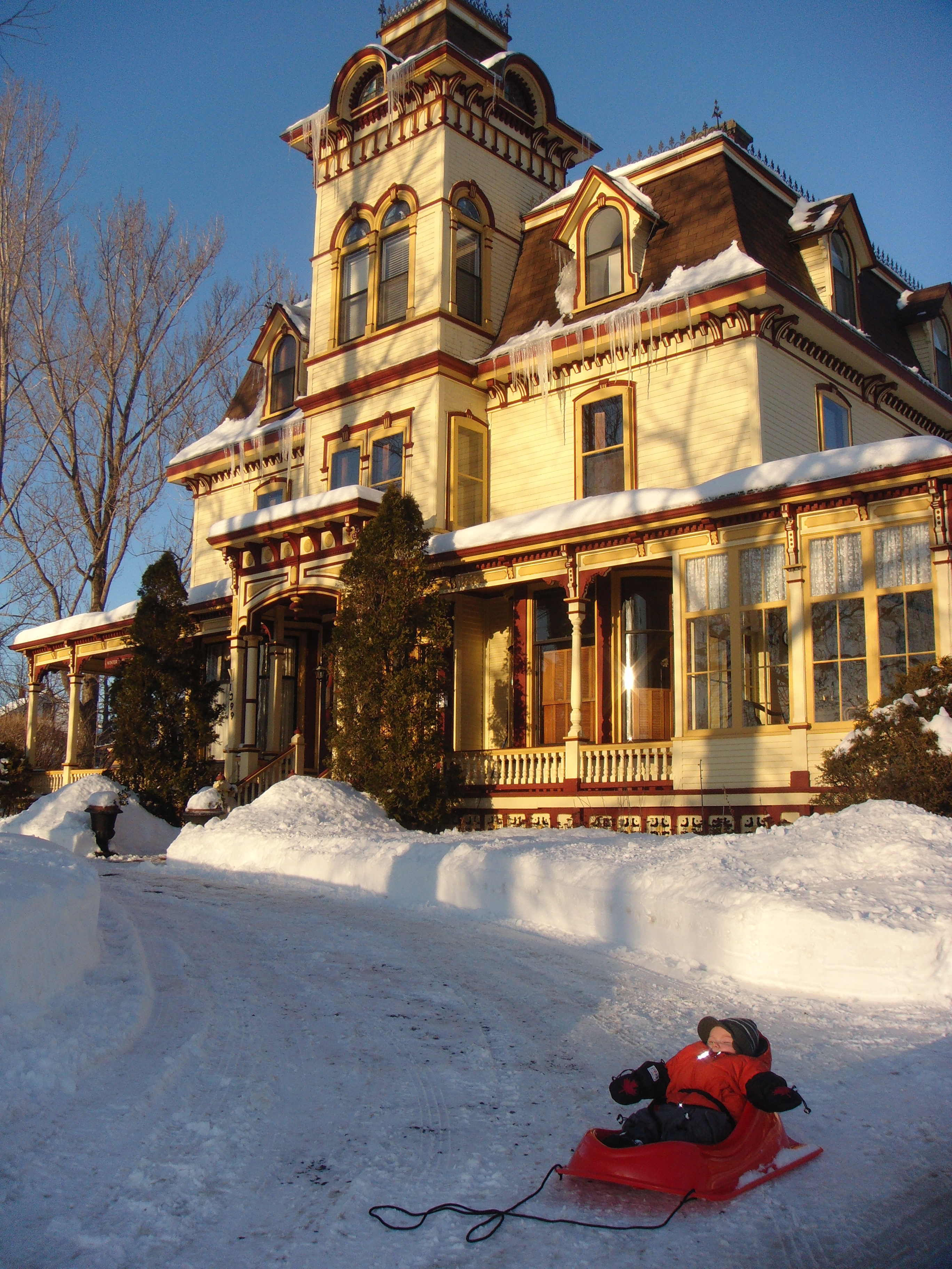 The Clockmakers Inn-官方