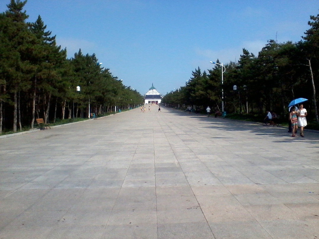 成吉思汗庙-乌兰浩特市必去景点