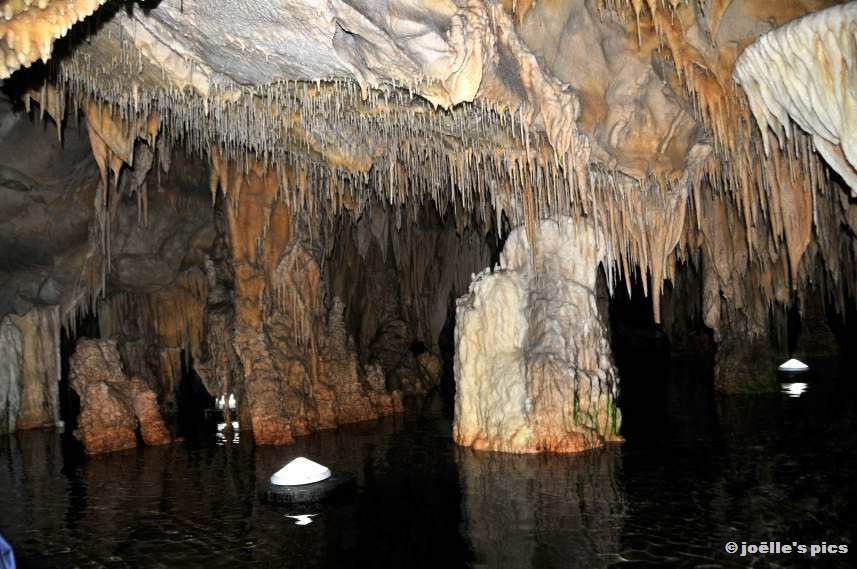 Caves of Diros-Diros必去景点