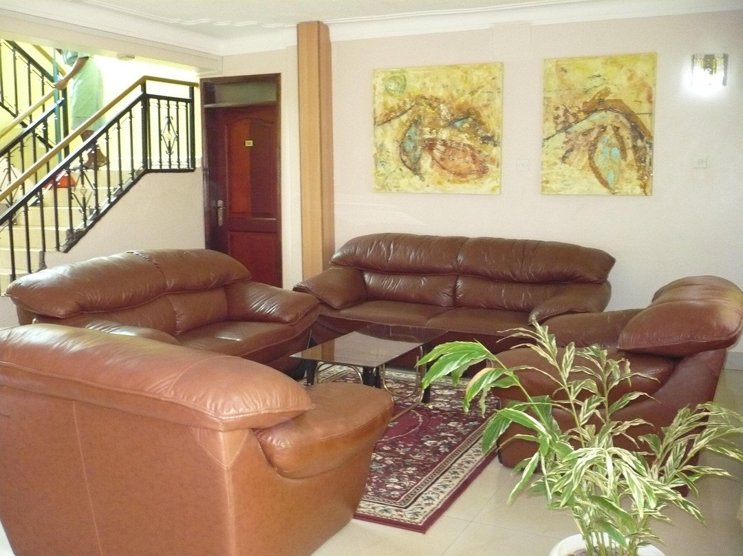 Green Hills Hotel主图