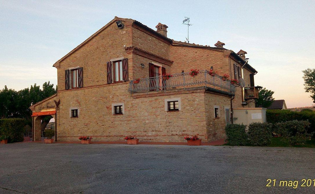 San Paolo di Jesi餐馆和美食-La Fenice