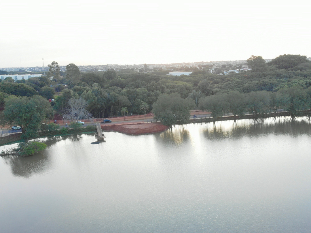 Lago do Amor景点图片