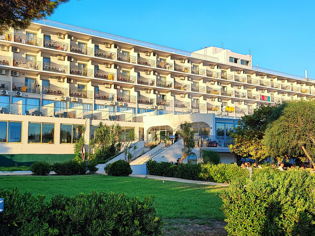 普雷韦扎地区酒店住宿-Ninos Grand Beach Resort