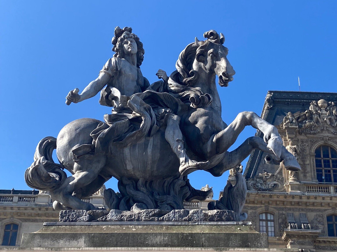 Statue Equestre de Louis XIV-巴黎必去景点