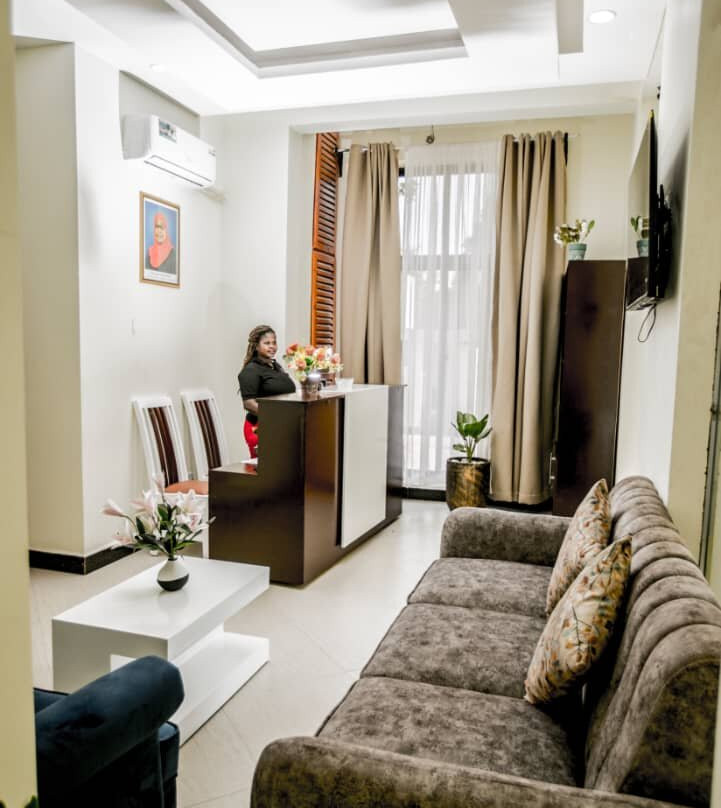 Snow View Rau Apartments主图