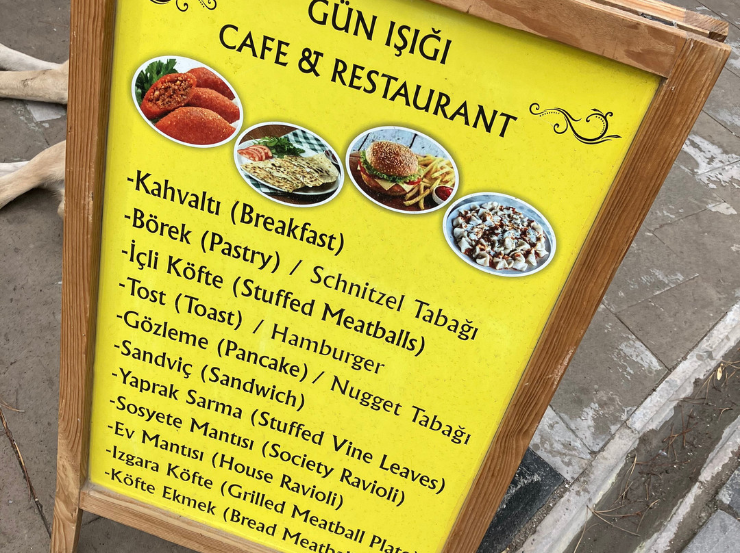 Gun Isigi Cafe & Restaurant