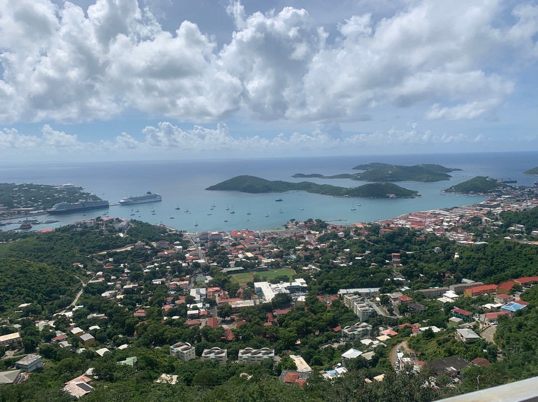 Big Love Taxi-夏洛特阿马利亚必去景点