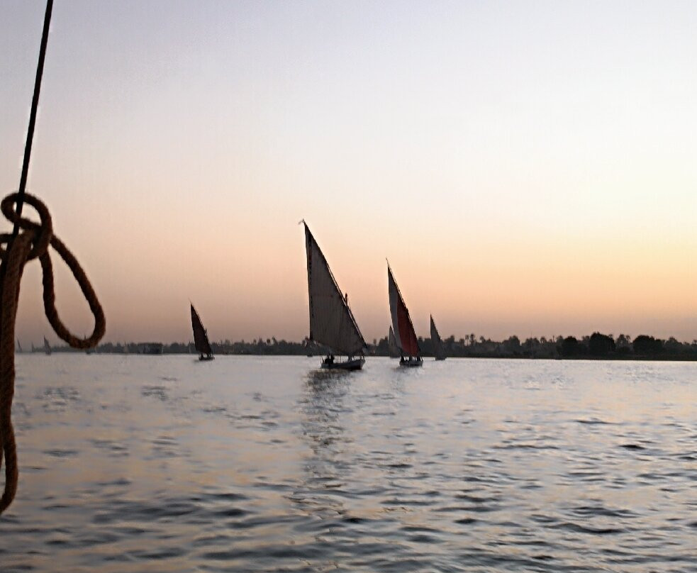 Gaddis Hotel Suites and Apartments主图