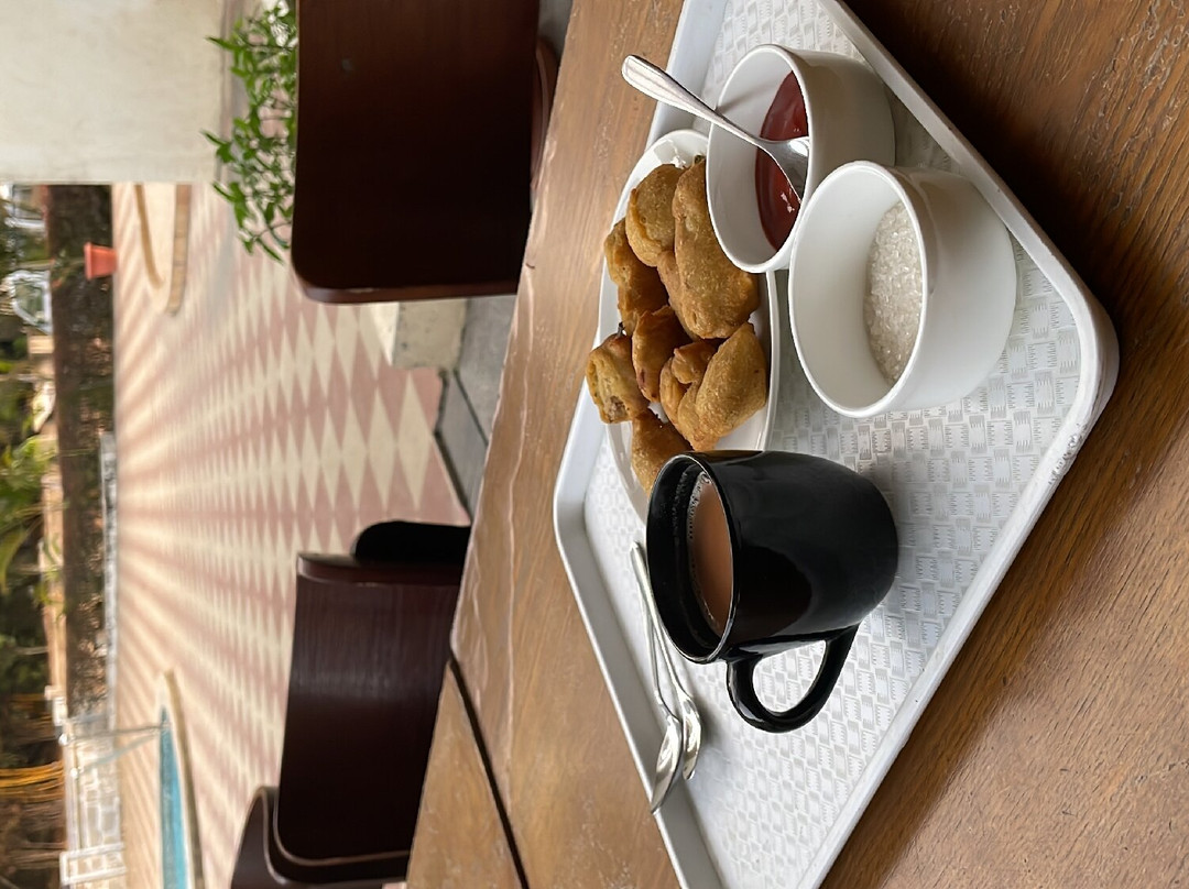 Golden Mile Resort主图