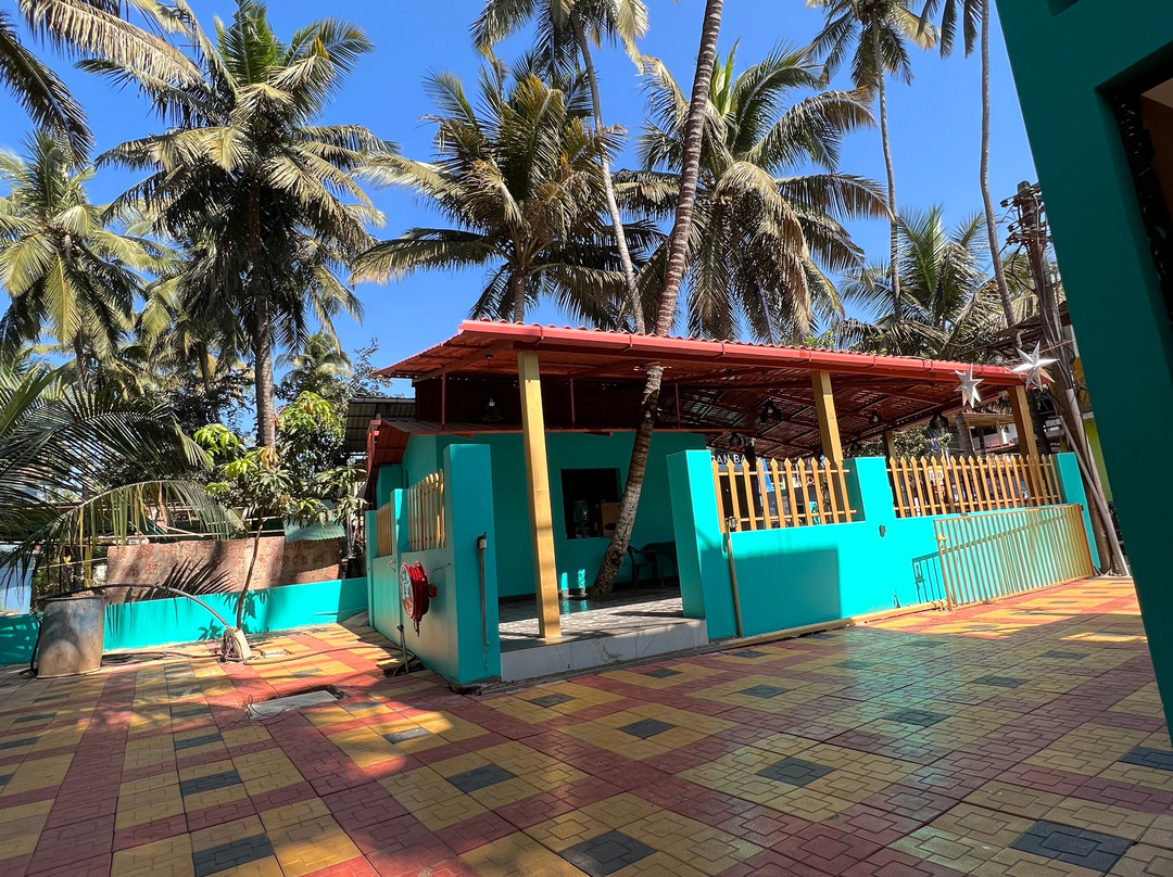 36 Yard Beach Cottages