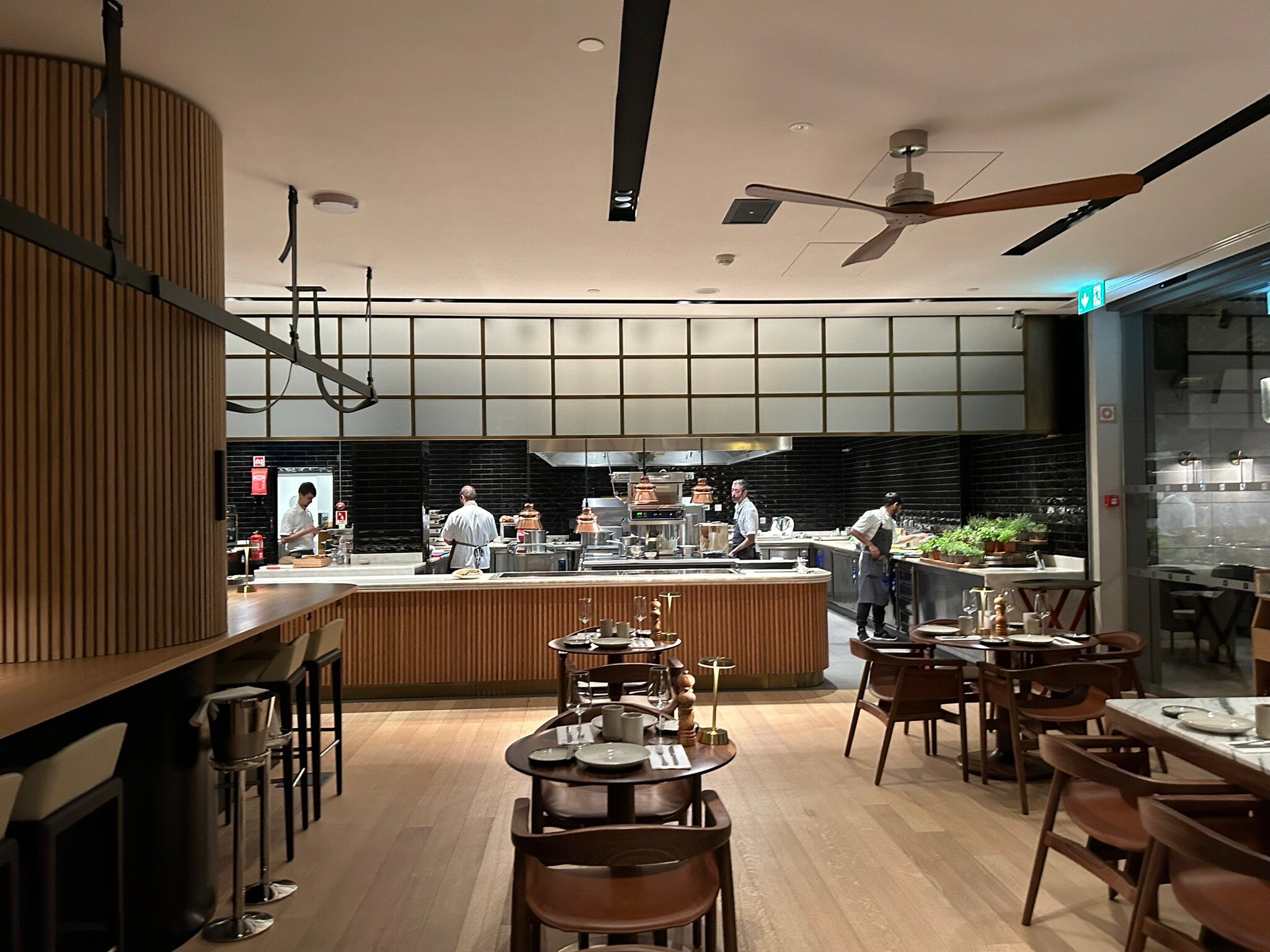 萨纳伊斯图里酒店-官方