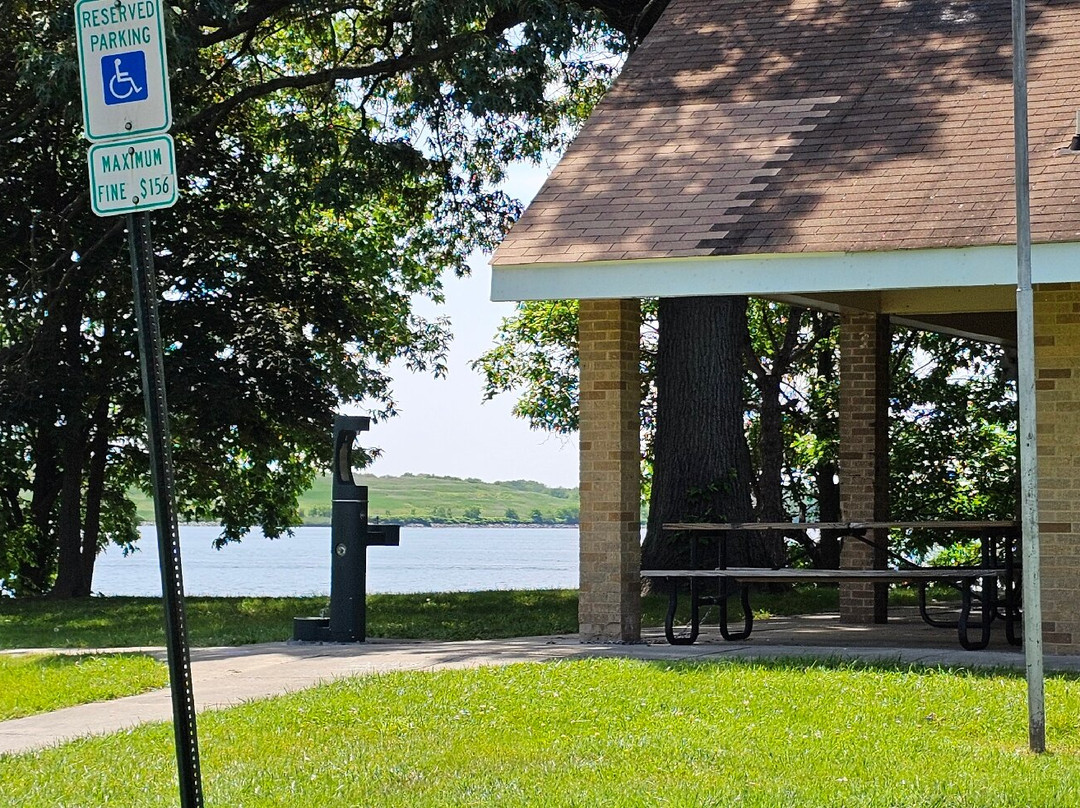 Cox Point Park-Essex必去景点