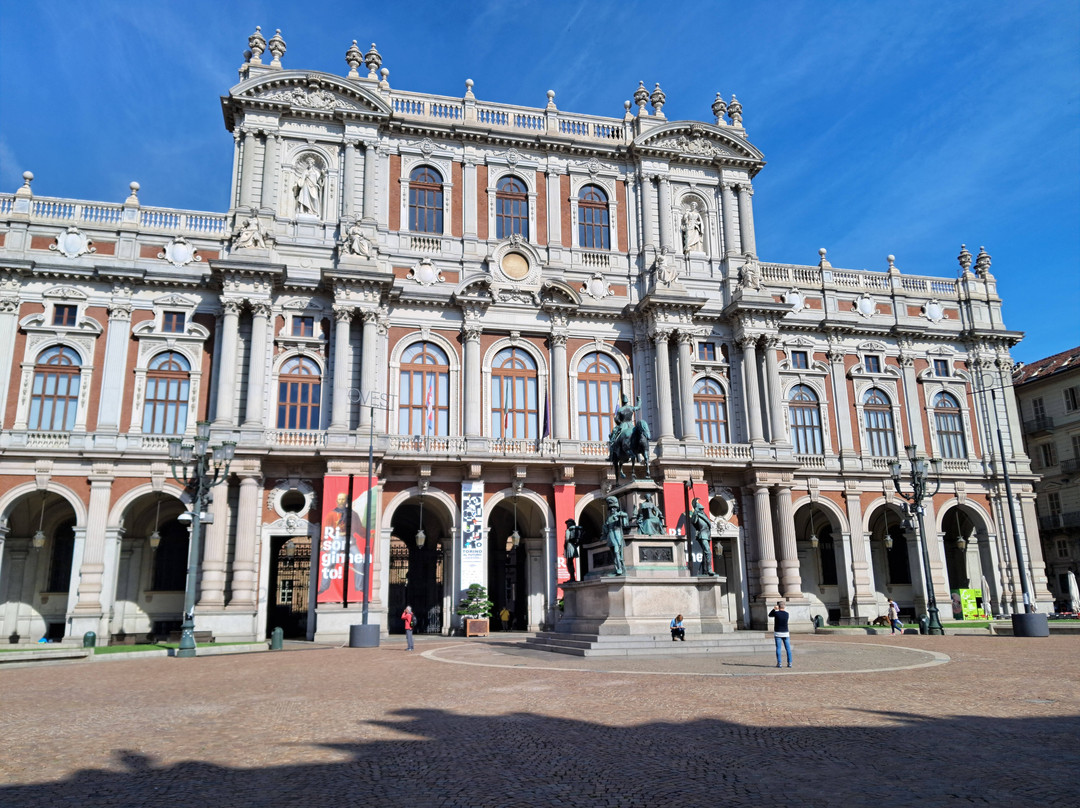 Piazza Carlo Alberto-都灵必去景点