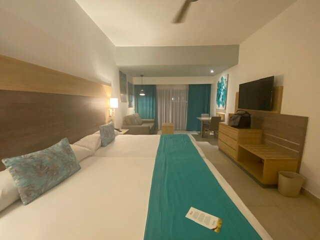 热带海湾悦宜湾奢享酒店主图