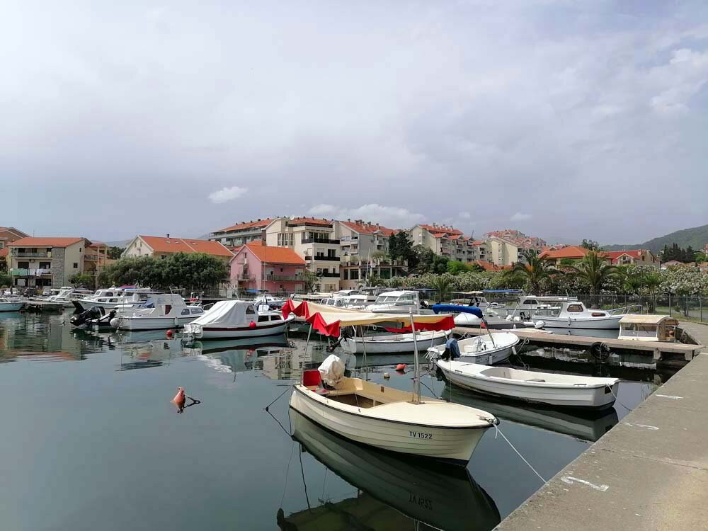 Pine Embankment-Tivat Municipality必去景点