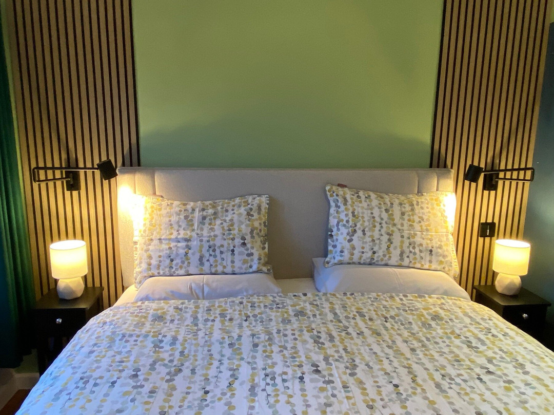 WESTWOOD - The B&B with a view主图