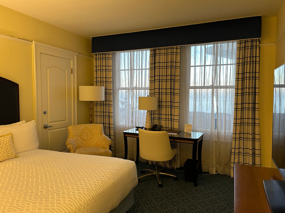 拉霍亚格兰德科隆尼酒店主图