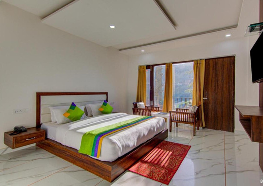 Treebo Trend Down Town