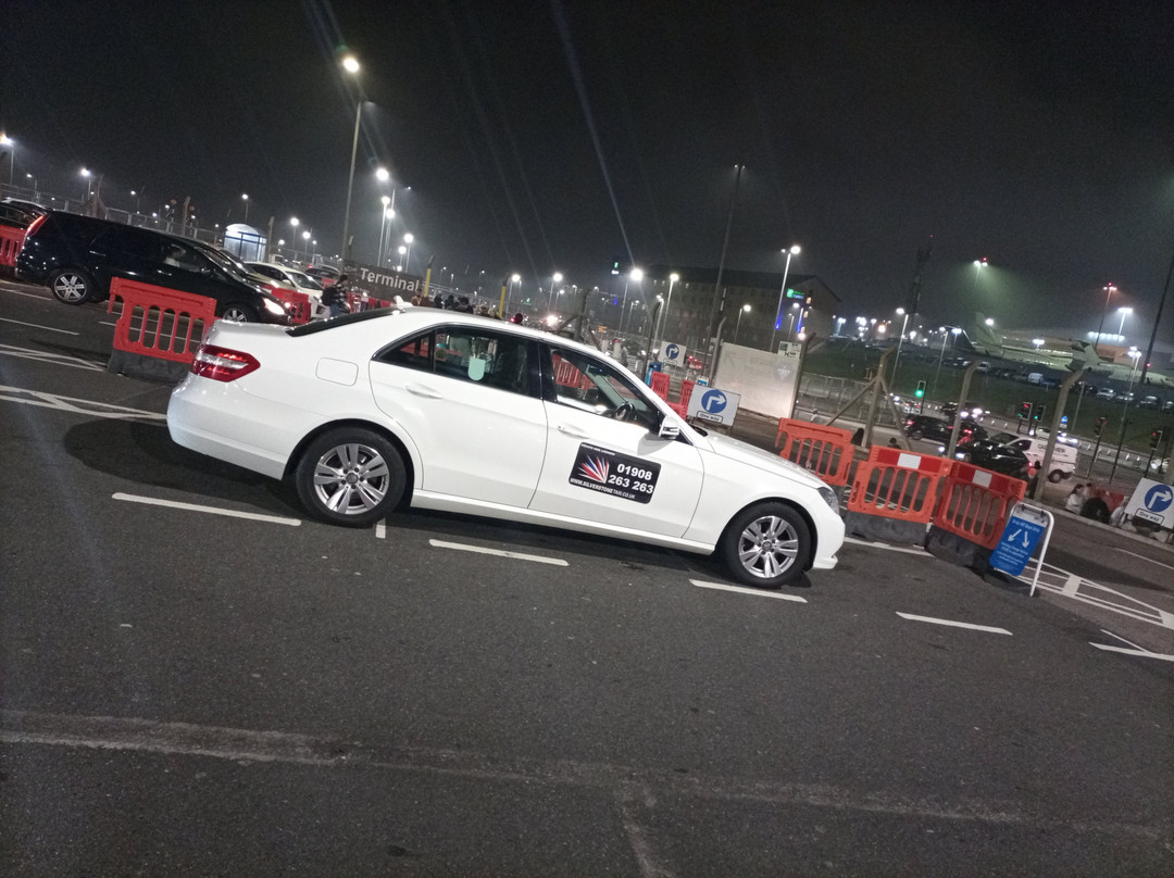 Clives Taxi Milton Keynes City景点图片