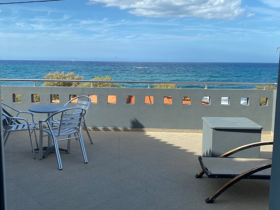艾伦海滩公寓酒店