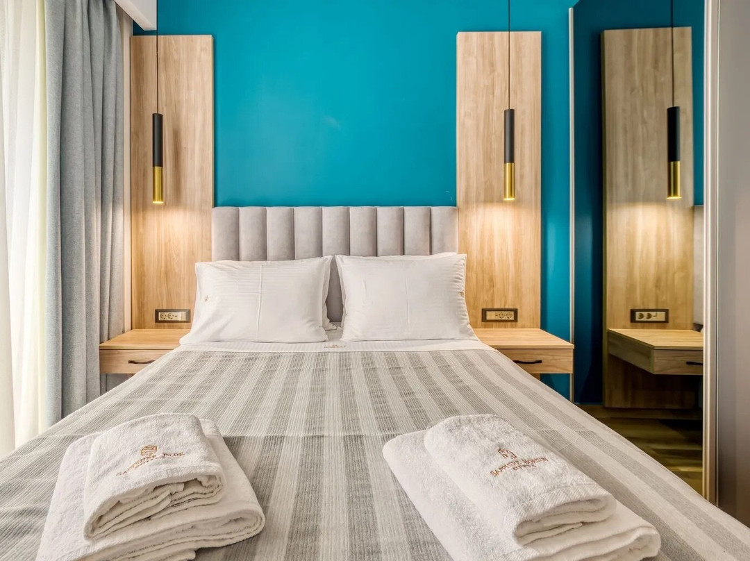 Sapphire Blue Suites主图