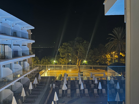 热带海滩住宿主图