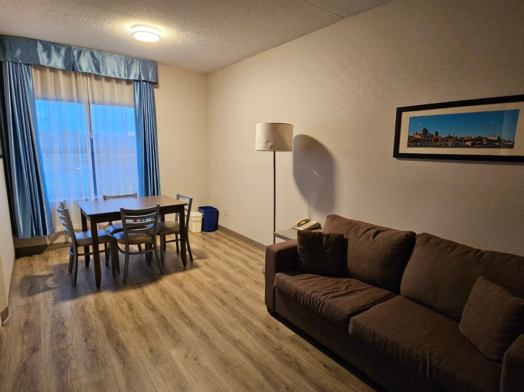 Quality Suites Quebec City主图
