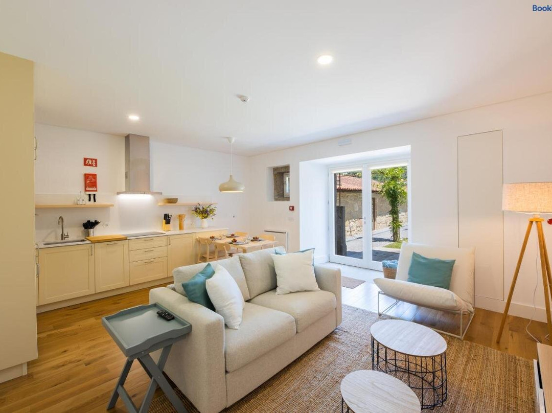 Linden Tree House A and B